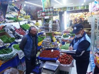 Emet’Te Gıda Satan Esnaflara Denetim
