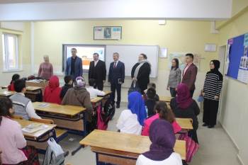 Emet’Te Kitap Okuma Kampanyası Yoğun Katılımla Devam Ediyor
