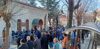 Emet’Teki Camilerde Yağmur Duası Ve Hayır Etkinliği
