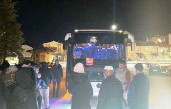 Emet Ve Hisarcık’Tan Ramazan Umresi İçin 33 Kişilik Gurup Yola Çıktı
