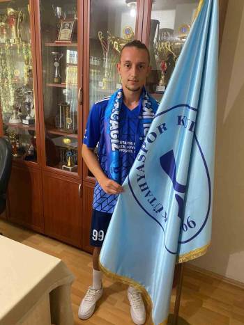 Emir Sezgin Belediye Kütahyaspor’Da
