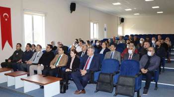 Emirdağ’Da Bağımlılıkla Mücadele Çalıştayı Düzenlendi
