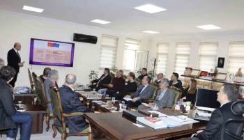 Emirdağ’Da Eğitim Alanında Yakalanan Başarının Devamı İçin Bir Araya Gelindi
