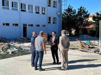 Emirdağ’Da Okullarda Güçlendirme Çalışması Devam Ediyor
