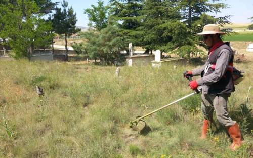 Emirdağ'da Yarımca Köyü’nde bayram temizliği