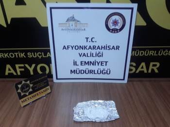 Emniyet Ekipleri Çok Sayıda Uyuşturucu Madde Ele Geçirdi
