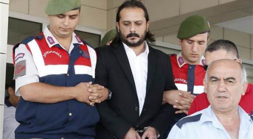 Emrah Serbes tutuklandı ve böyle haykırdı