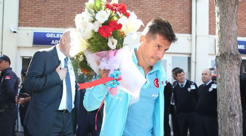 Emre Belözoğlu Eskişehir'de Tugay'ı geçmeye hazırlanıyor