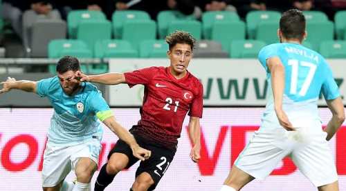 Emre Mor sosyal medyayı salladı