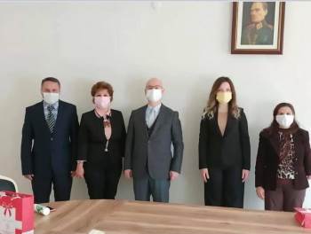 En Fazla Kitap Okuyan Okuyucular Ödüllendirildi
