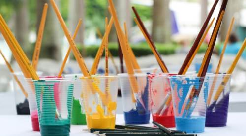 En İyi Boya Seçenekleri: Demir Kapılar İçin Hangi Boya Kullanılmalı?