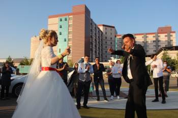 En Mutlu Günlerini Hastalarıyla Paylaştılar
