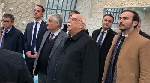 En yardımsever devlet biziz