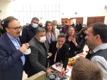 Engelli Bireylerin Yaptığı El Emeği Göz Nuru Ürünler Büyük Beğeni Topladı
