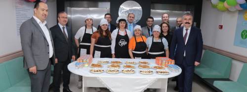 Engelliler tarafından hazırlanan sergi açıldı