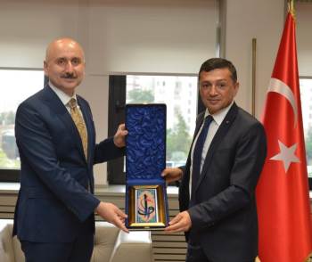 Erbaş, Sözünü Tuttu Ve Bakan Karaismailoğlu İle Görüştü
