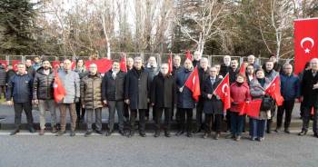 Erciyes Üniversitesi, şehit askerleri düzenlenen törenle andı