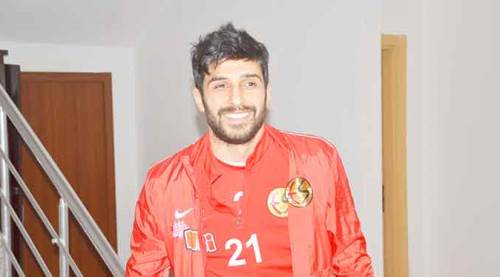 Erdal’ın lisansı çıktı!