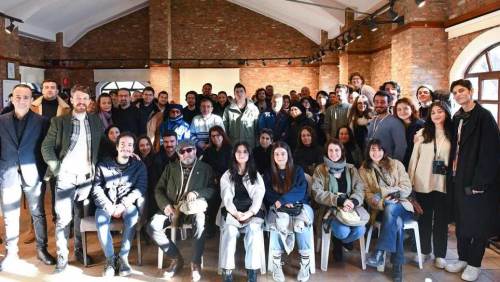 Erkan Can Eskişehir’de sevenleri ile buluştu