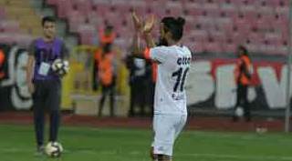 Erkan Zengin'e tribünler tepki gösterince...