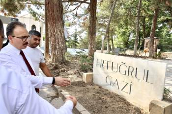 Ertuğrul Gazi Türbesi Ve Yerleşkesi Şenliklere Hazırlanıyor
