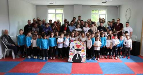 ES Çocuk Evi öğrencilerinden anlamlı ziyaret