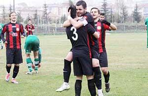 Es Es 3 puanı 3 golle kaptı