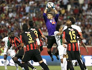 Es Es 3 yaş gençleşti