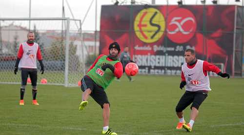 Es Es Adana Demirspor maçına hazırlanıyor