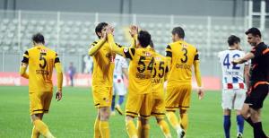 Es Es bileti kaptı 3-0