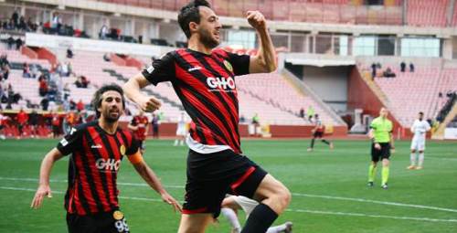 Es Es'in Eskişehir'de son maçı