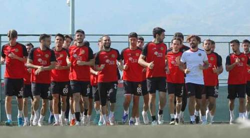 Es Es'in kupadaki rakibi belli oldu