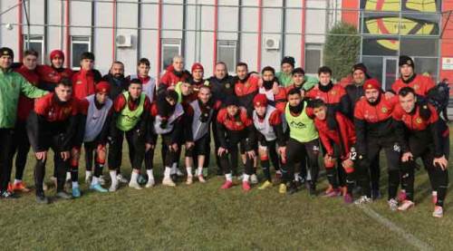 Es Es'in mücadelesi son düdüğe kadar sürecek