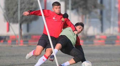 Es Es'in tüm planları galibiyet üzerine