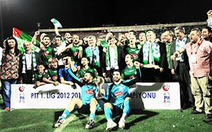 Es Es, Konyayı tebrik etti