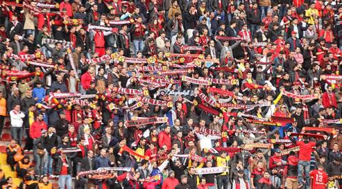 Es Es passoligde zirvede