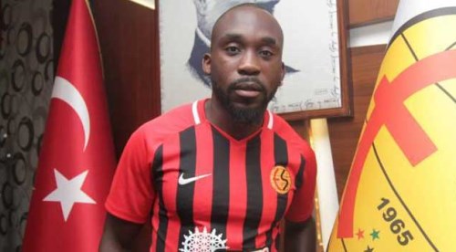 Es Es'te büyük şok! Yeni transfer idmana çıkmıyor