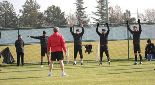 Es-Es'te hazırlıklar yoğun tempo