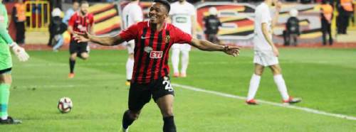 Es Es'te Jesse tamam, diğerleri ise...