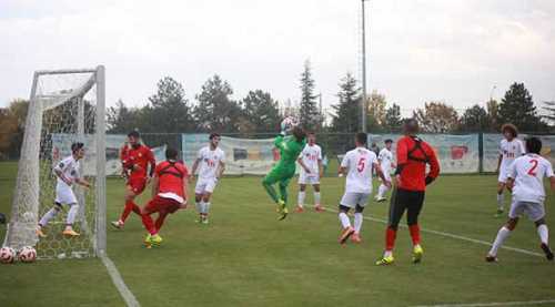 Es Es U-21 takımı ile karşılaştı