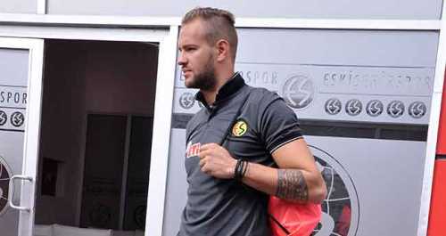 ES ES YARIN GİDİYOR