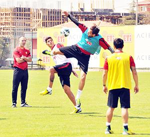 Es Esin Kartal mesaisi