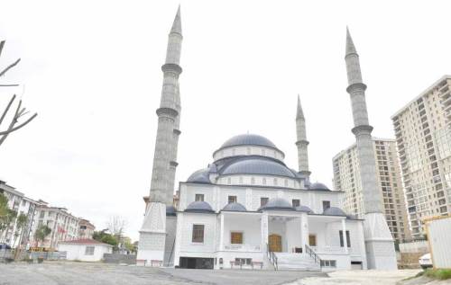 Esenyurt'ta 6 yıllık bekleyiş sona erdi: Kadir Gecesi'nde ibadete açılıyor