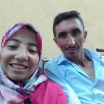 Eşini Bıçaklayarak Öldürdü
