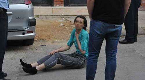 Eşini öldüren kadına tahrik ve iyi hal indirimi