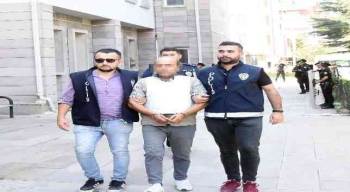 Eşini Ve İlişkisi Olduğu İddia Edilen Kişiyi Öldüren Koca Tutuklandı
