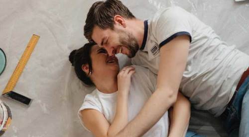 Eşinizi mutlu etmek istiyorsanız 5 dakika yeter