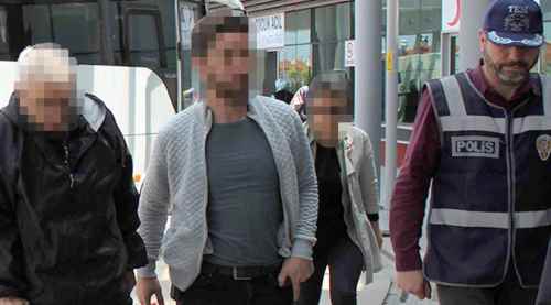 Eski astsubaylar hakim karşısında