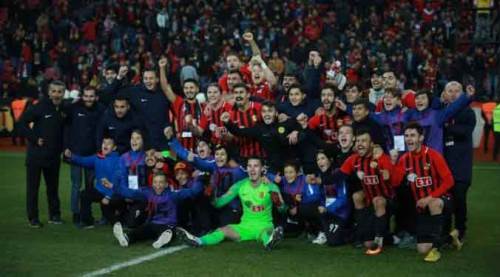 Eski hocası Eskişehirspor'u değerlendirdi