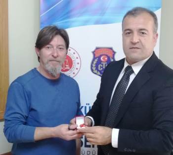 Eski Hükümlü Ceylan’In ‘Duraklar’ İsimli Öyküsüne Ödül
